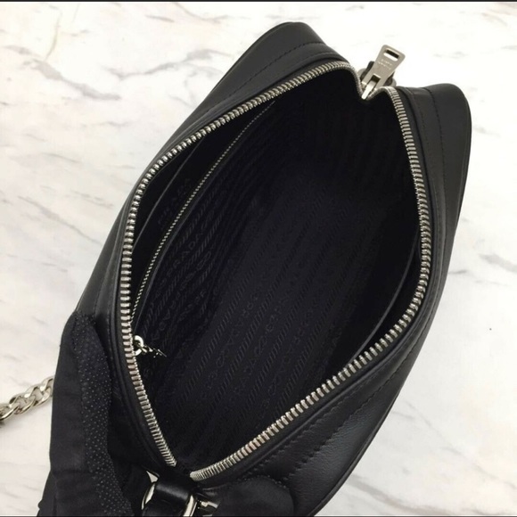 Prada diagramme Cross body handbag - Picture 3 of 4